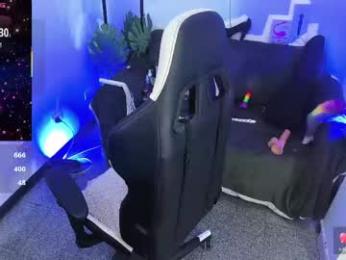 blackberry_s — Chaturbate stream photo (Apr 2025)
