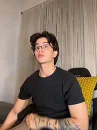 ajordanR — webcam model online on stripchat