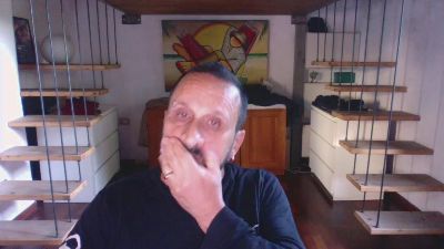 foxfirenze — webcam model online on cam4