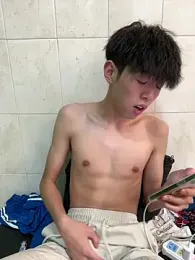 Hu_897 — Stripchat stream photo (Oct 2026)
