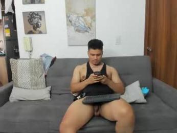 straight__friends — Chaturbate stream photo (Jun 2026)