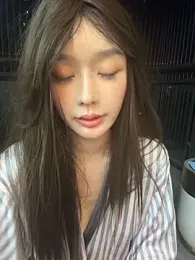 BBi-0329 — Stripchat stream photo (Mar 2026)