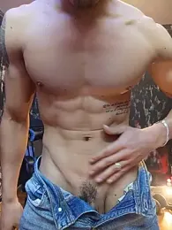 jhonny_thes28 — Stripchat stream photo (May 2026)