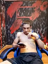 jhonny_thes28 — webcam model online on stripchat