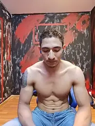 jhonny_thes28 — Stripchat stream photo (May 2026)