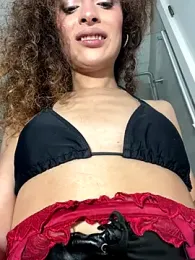 mayaMorlo1 — Stripchat stream photo (Dec 2025)