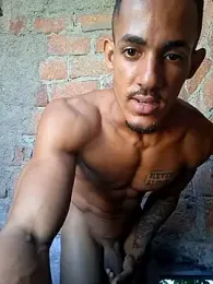 kronosfit — webcam model online on stripchat