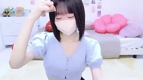 Im_Yu-na — webcam model online on stripchat