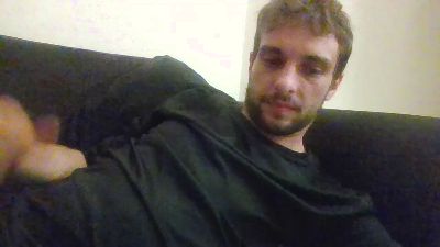 kingest76 — webcam model online on cam4