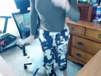 angelbaby11986 — Chaturbate stream photo (Apr 2026)