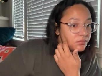 dreamyriri — Chaturbate stream photo (May 2026)