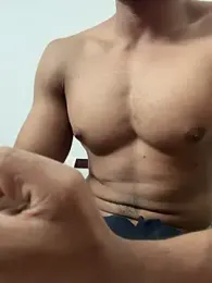 hot_gym_b0y — webcam model online on stripchat