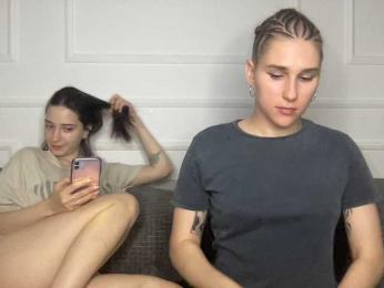 yoursweettreats — webcam model online on bongacams