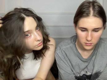yoursweettreats — webcam model online on bongacams