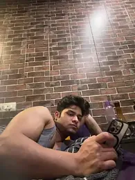 Vihaaanfucks — Stripchat stream photo (Aug 2026)