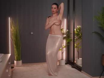 calliadesigner — Chaturbate stream photo (Apr 2026)