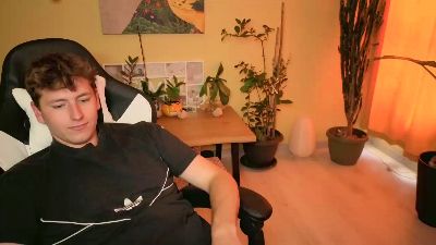 Germanyhot19 — Cam4 stream photo (Oct 2026)