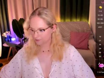 sheslinki — chaturbate