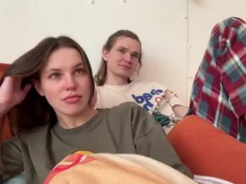 di_n_alex — webcam model online on chaturbate