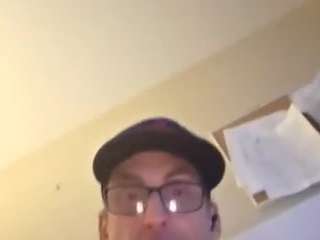 cumzzz2012 — webcam model online on camsoda