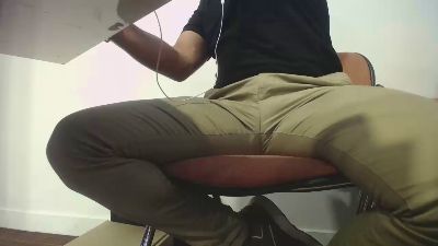 antodimisan — Cam4 stream photo (Apr 2026)