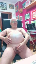 amanteloc — Cam4 stream photo (Aug 2026)