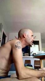 Walkerbeat1 — webcam model online on cam4