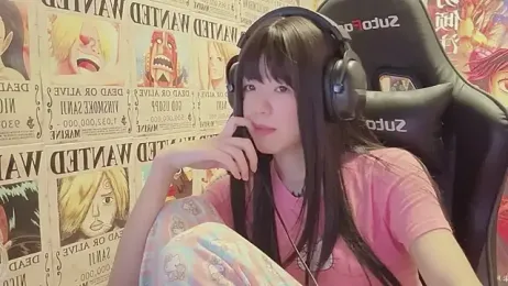 SNAKEgirlQAQ — Stripchat stream photo (Jun 2026)