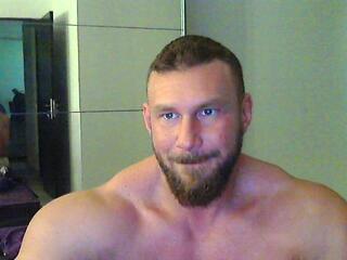 Kevin Muscle — webcam model online on flirt4free