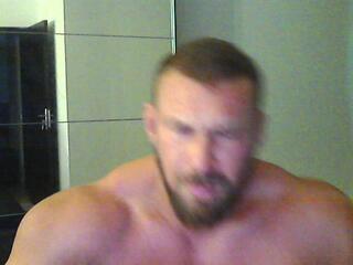 Kevin Muscle — webcam model online on flirt4free
