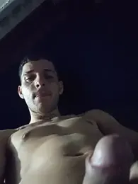 boy_max_latin — Stripchat stream photo (Jun 2026)