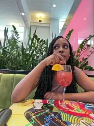 Your_Paris — Stripchat stream photo (Apr 2026)