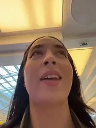 Holly_Play — Stripchat stream photo (Apr 2026)