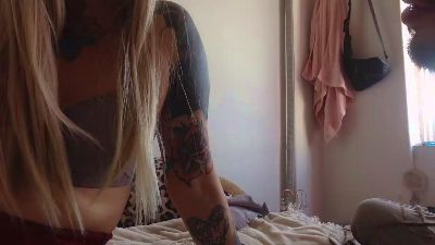 RetroMDuo — webcam model online on cam4