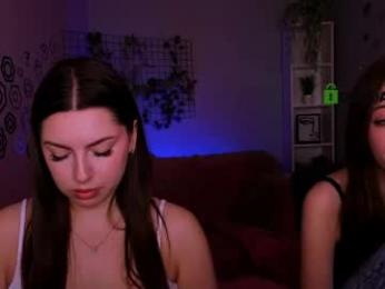 chloe_ley — Chaturbate stream photo (Apr 2026)