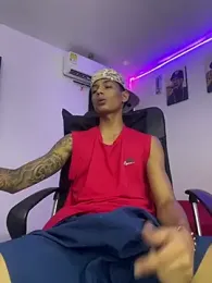 leo_bigconk1246 — Stripchat stream photo (Oct 2026)