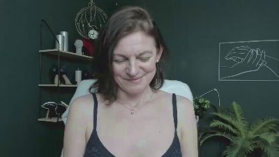 Vivian_Heart — Cam4 stream photo (May 2026)