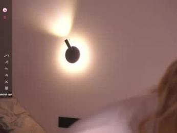 margarethowell — Chaturbate stream photo (Apr 2026)