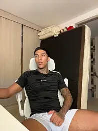 sendfer — Stripchat stream photo (Apr 2026)