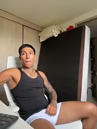 sendfer — webcam model online on stripchat