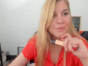 artsyandcraftsy_ — Chaturbate stream photo (Sep 2026)