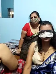 Kannadasexywifes — webcam model online on stripchat