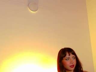 deviildoll — Camsoda stream photo (Apr 2026)