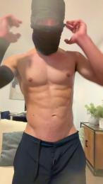 Delincuente2323 — webcam model online on cam4