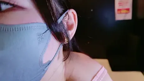 siorin_18 — webcam model online on stripchat