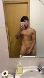 Xolitocrunch — webcam model online on cam4