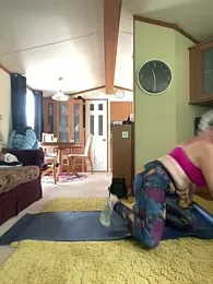 sexylady1983 — Stripchat stream photo (May 2025)