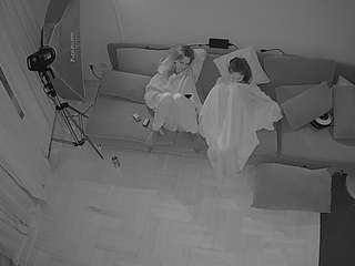 voyeurcam-julmodels-living-7 — Camsoda stream photo (Apr 2026)