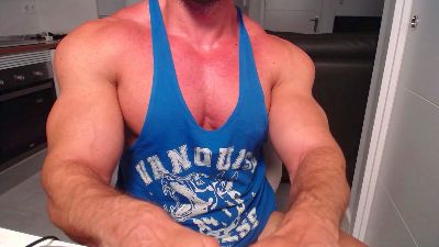 Vecinito_ — webcam model online on cam4