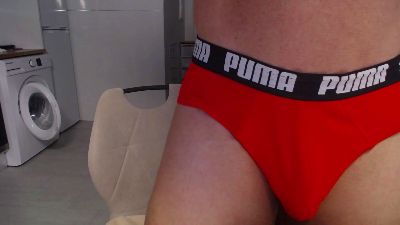 Vecinito_ — webcam model online on cam4